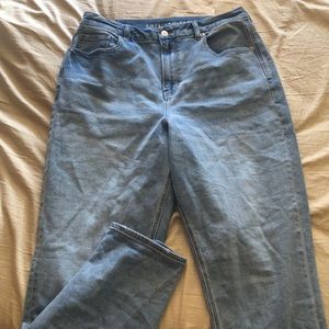 mom jeans